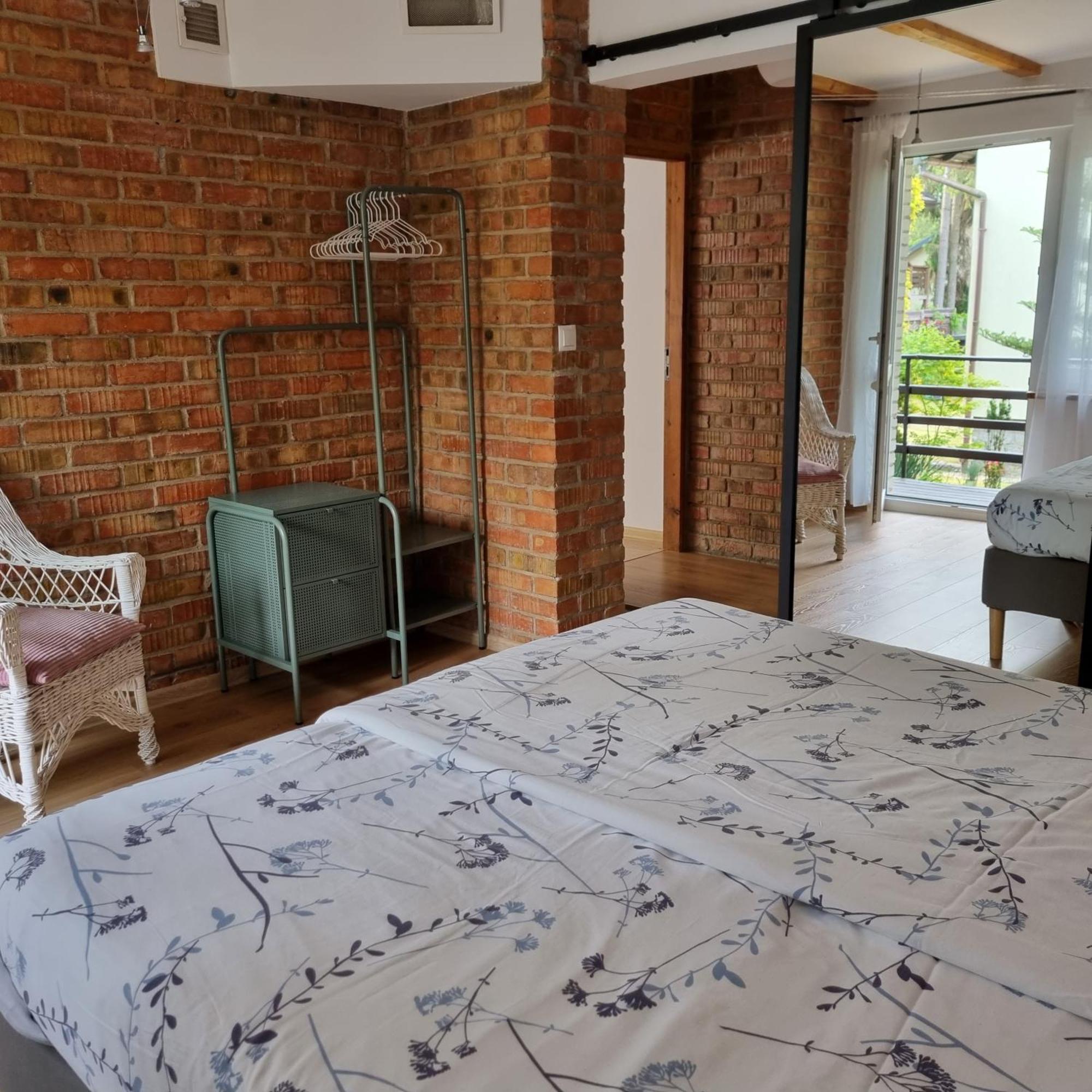 Pokoje I Apartamenty Przy Sosnowej Poddabie Ngoại thất bức ảnh